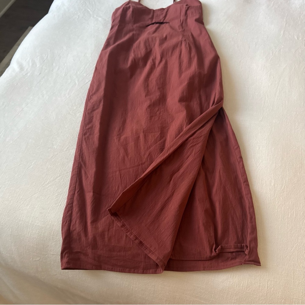 Abercrombie Date Night Cut out Midi Dress - Picture 2 of 7
